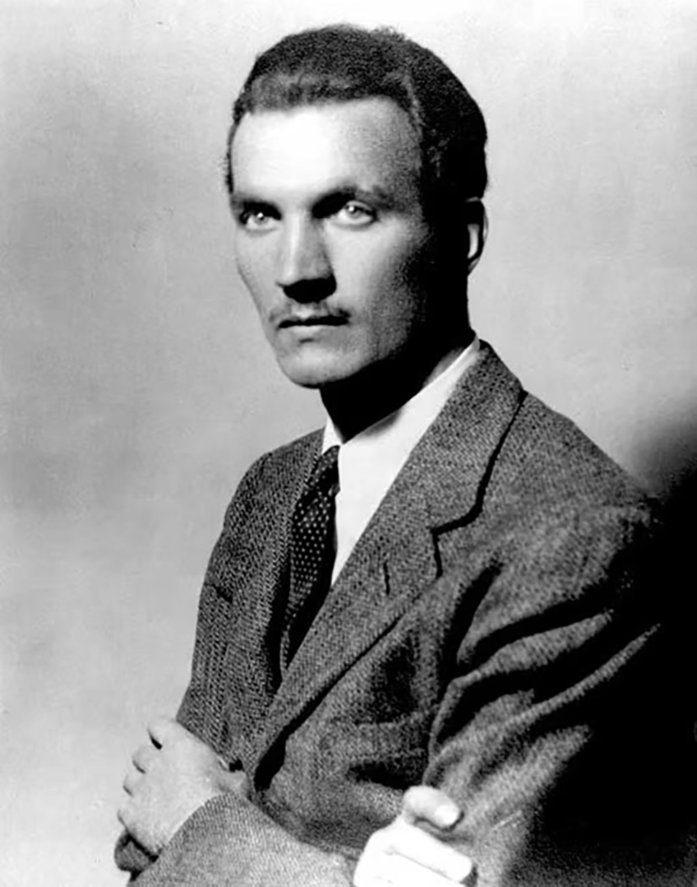 Mehr über den Artikel erfahren Karski