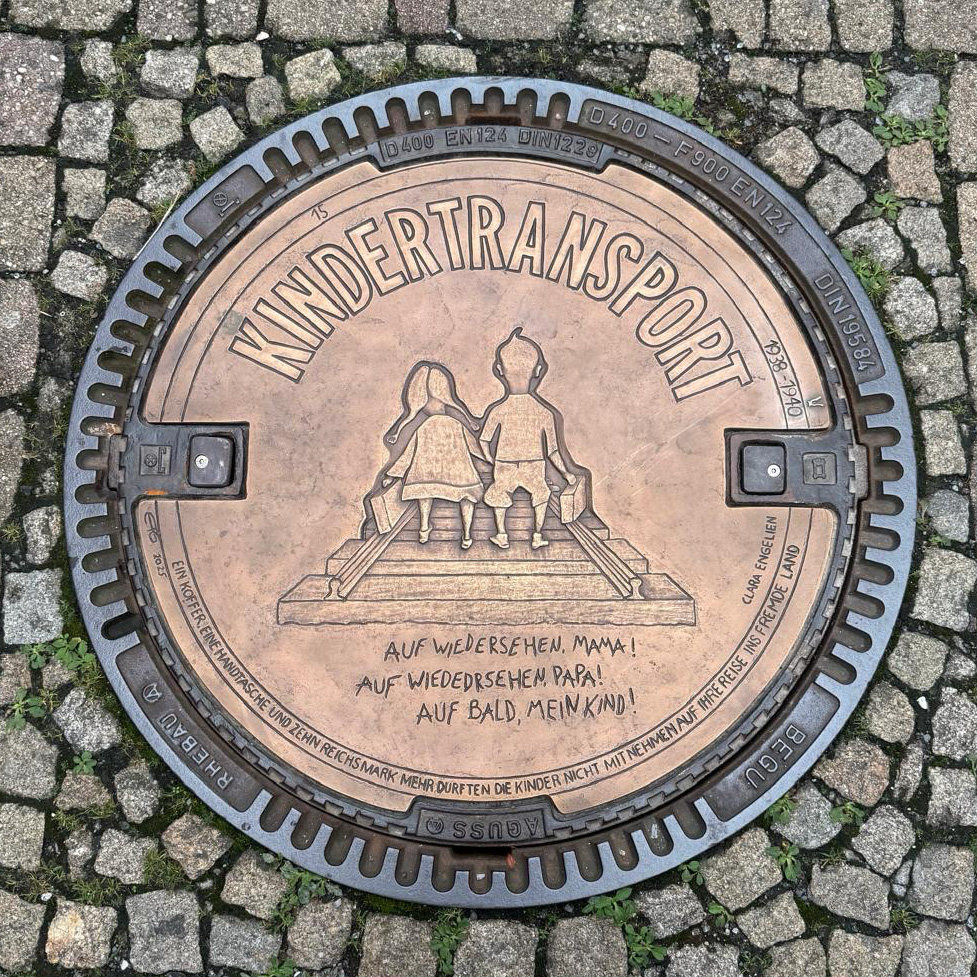 Mehr über den Artikel erfahren Kindertransport