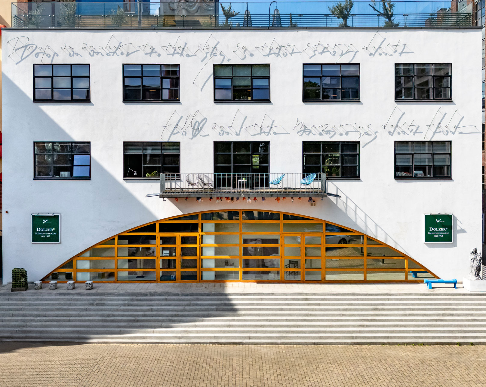 Mehr über den Artikel erfahren Kura Drop an anchor · Run away · Sing just, 2024