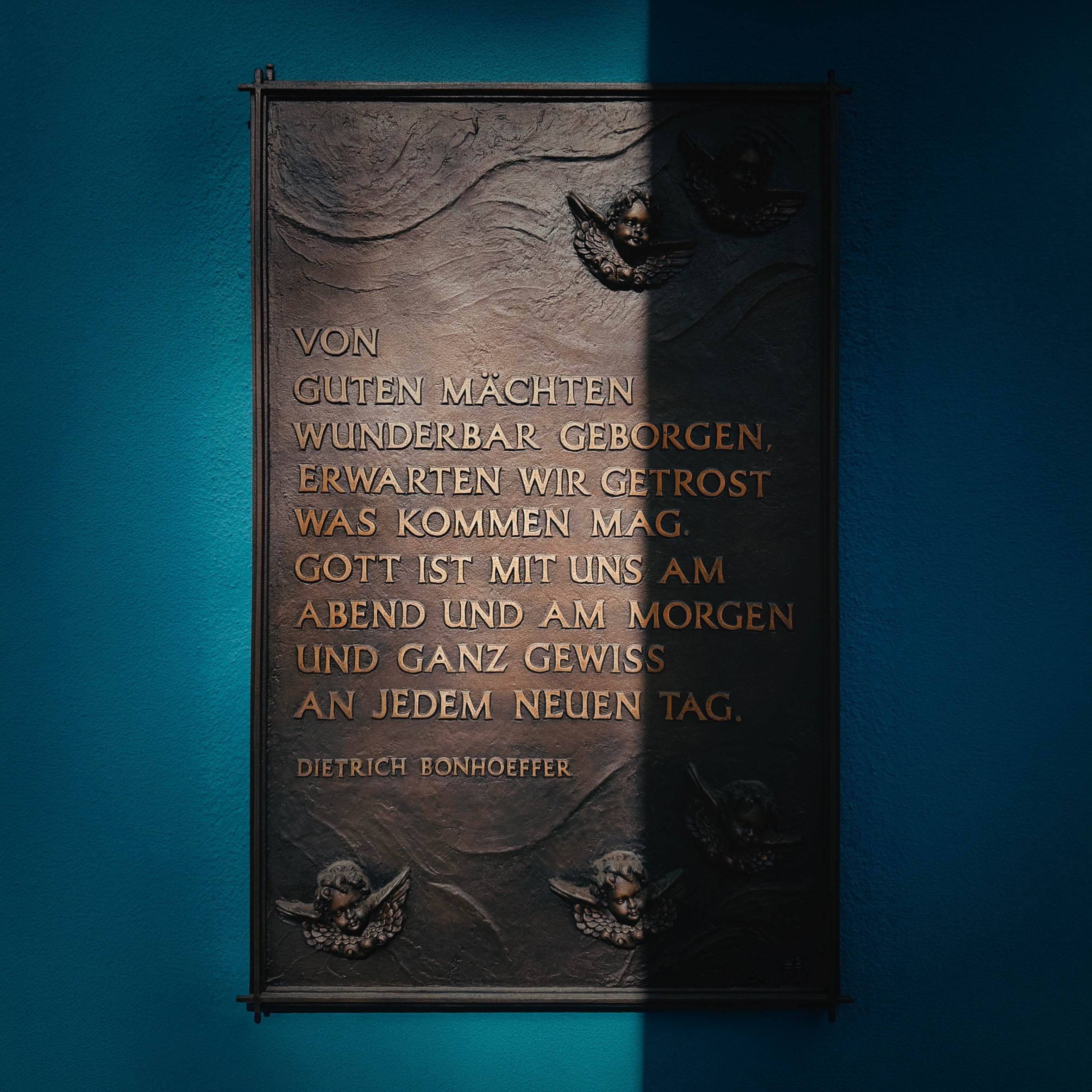 Mehr über den Artikel erfahren Gutberlet, Bonhoeffer Relief